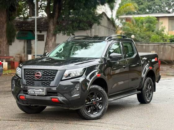 NISSAN FRONTIER 2.3 16V TURBO DIESEL PRO4X CD 4X4 AUTOMÁTICO